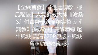   情趣装漂亮少妇 在浴室吃鸡69舔逼啪啪 舔的受不了 被无套输出 内射 化妆台都快操松了