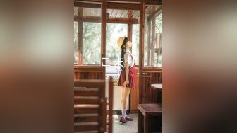 【极品稀缺极限露出】露出界女神『琳琳』最新内部私拍专享 电梯口啪啪招电梯开门的路人揩油摸B