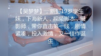 男友沉迷电动游戏，女友问要我还是要电动