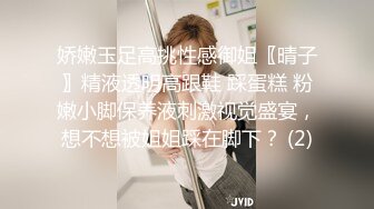 这姐姐真不错【极品御姐】【刀刃呀】合集，身材好，艳舞诱惑，家中洗澡卖骚，舞蹈专业 (2)