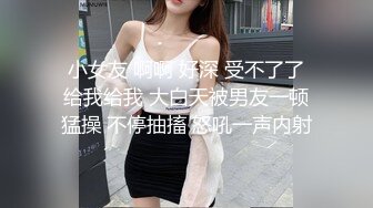 脯乳期带娃少妇,散发母性光辉,奶子肿胀,微微壹挤,奶水就出来了,要不要喝