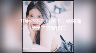 小伙爆操老阿姨 身材也是没的说 一对大奶子晃的